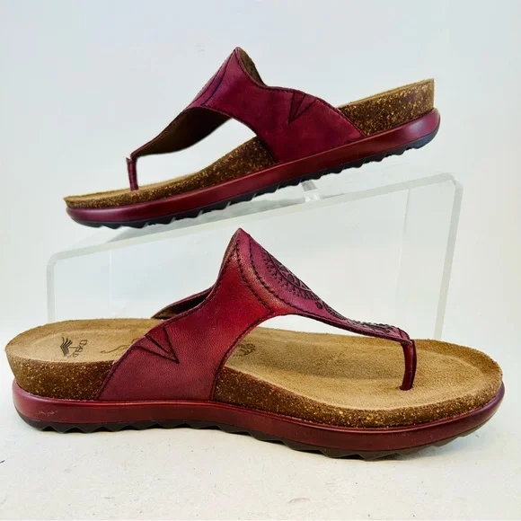 Dansko Burgundy Wine Priya Thong Low Wedge Sandals size 37 6.5 7 - Picture 4 of 11